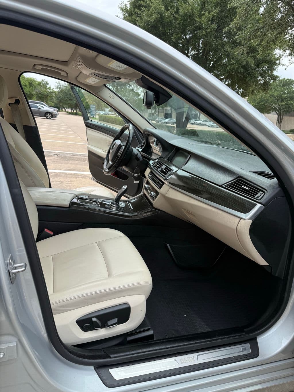 large car