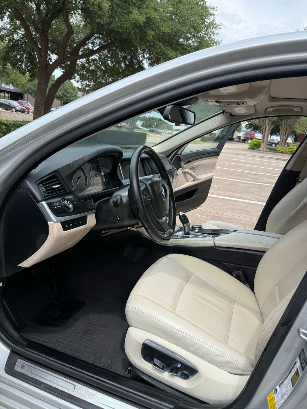 large car