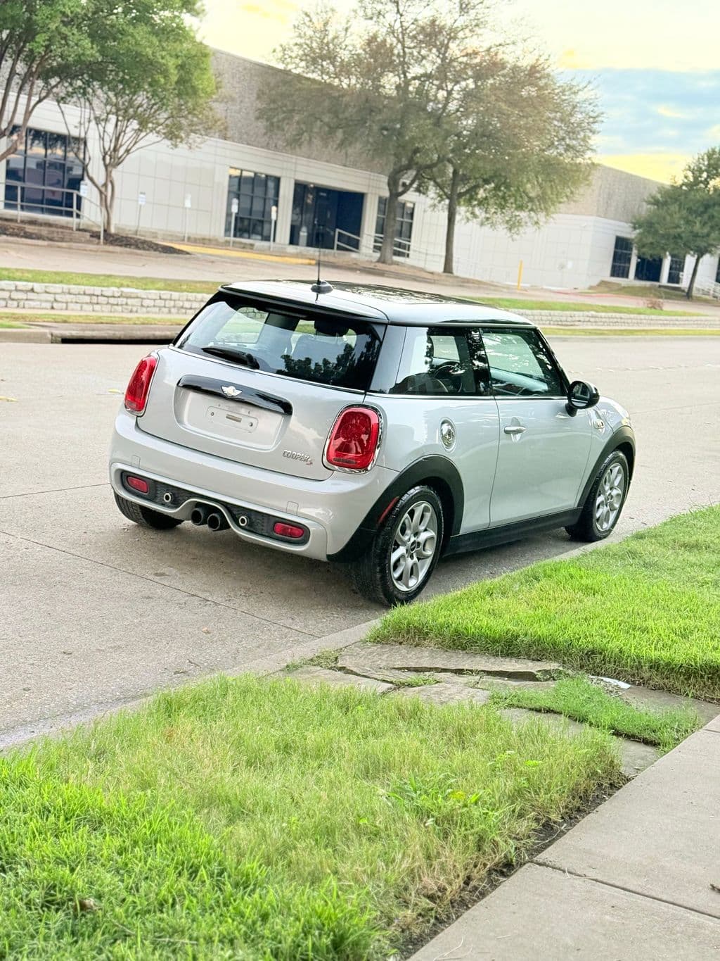 Vehicle photo