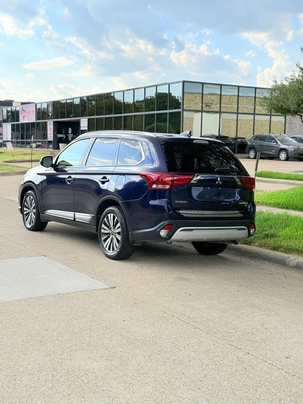 Vehicle photo