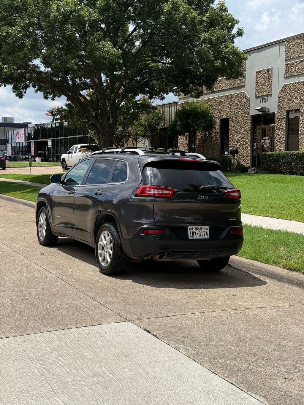 Vehicle photo