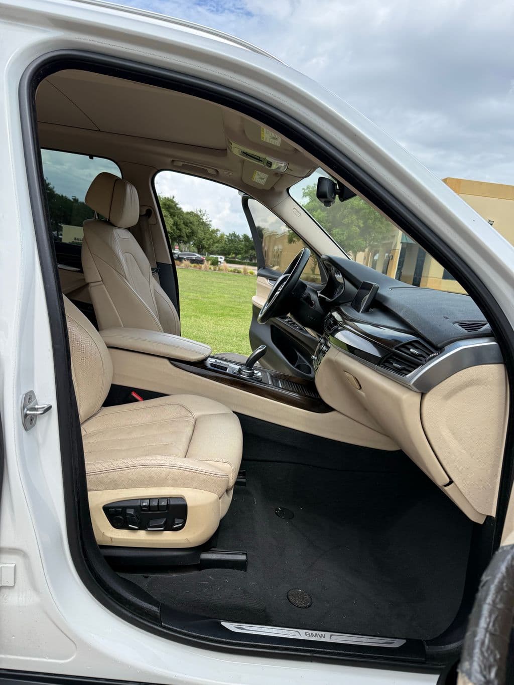 large car