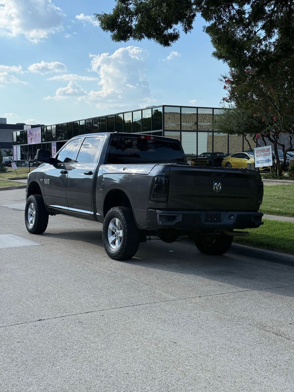 Vehicle photo