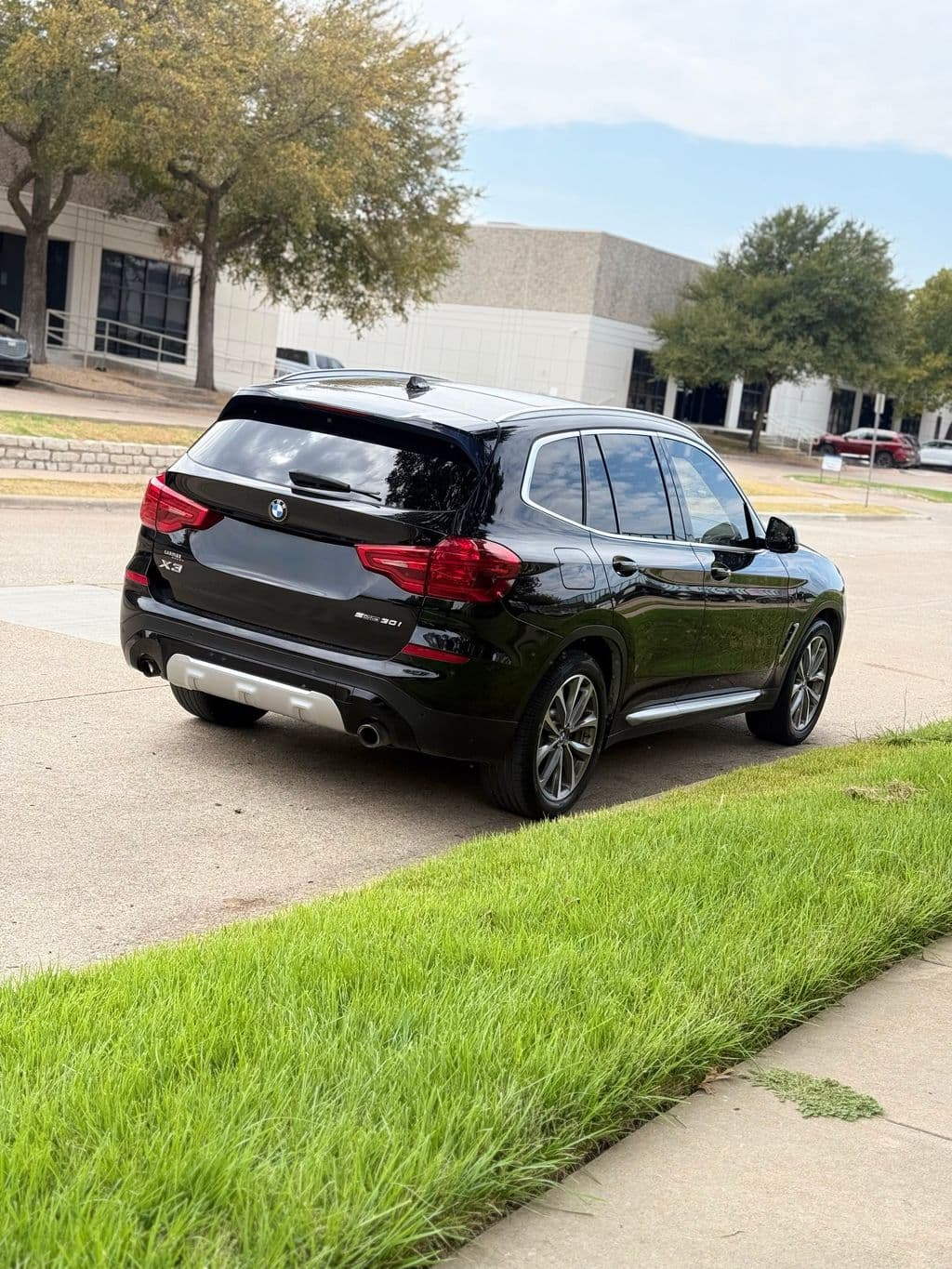 Vehicle photo