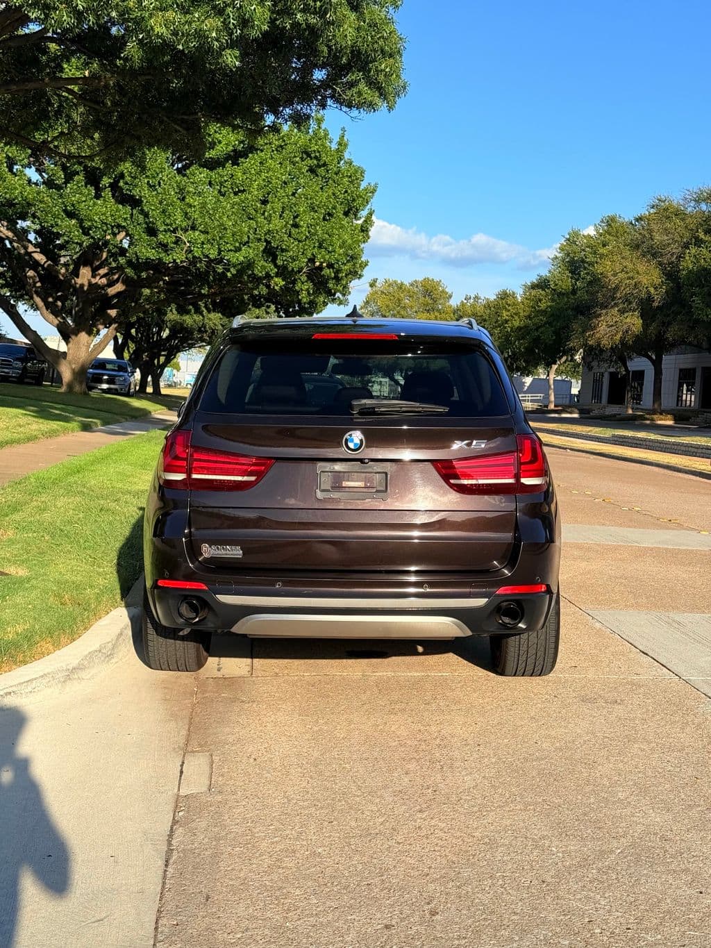 Vehicle photo