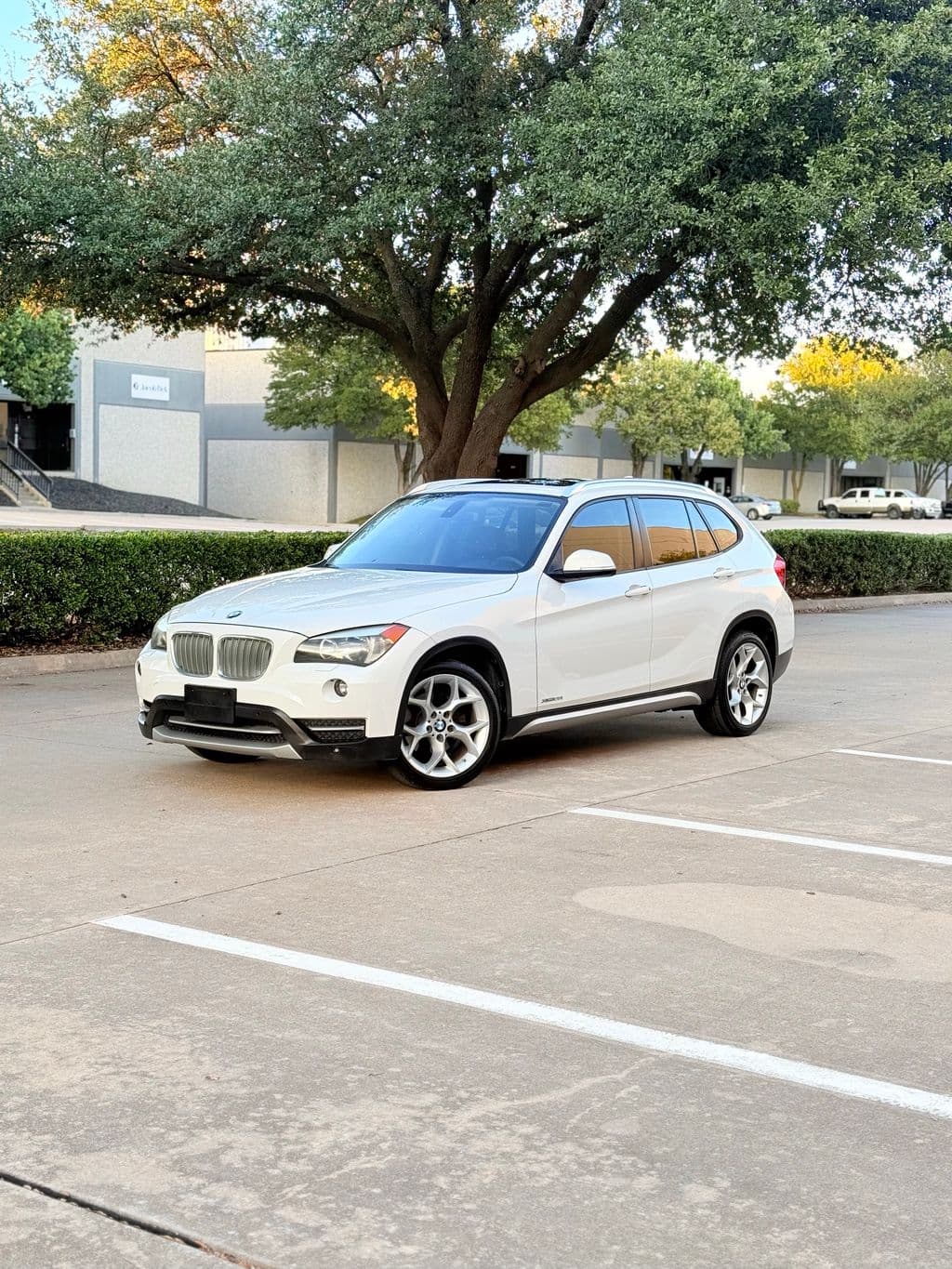 Vehicle photo