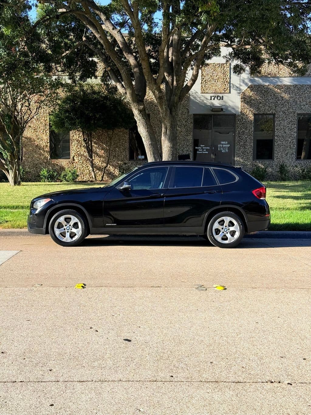 Vehicle photo
