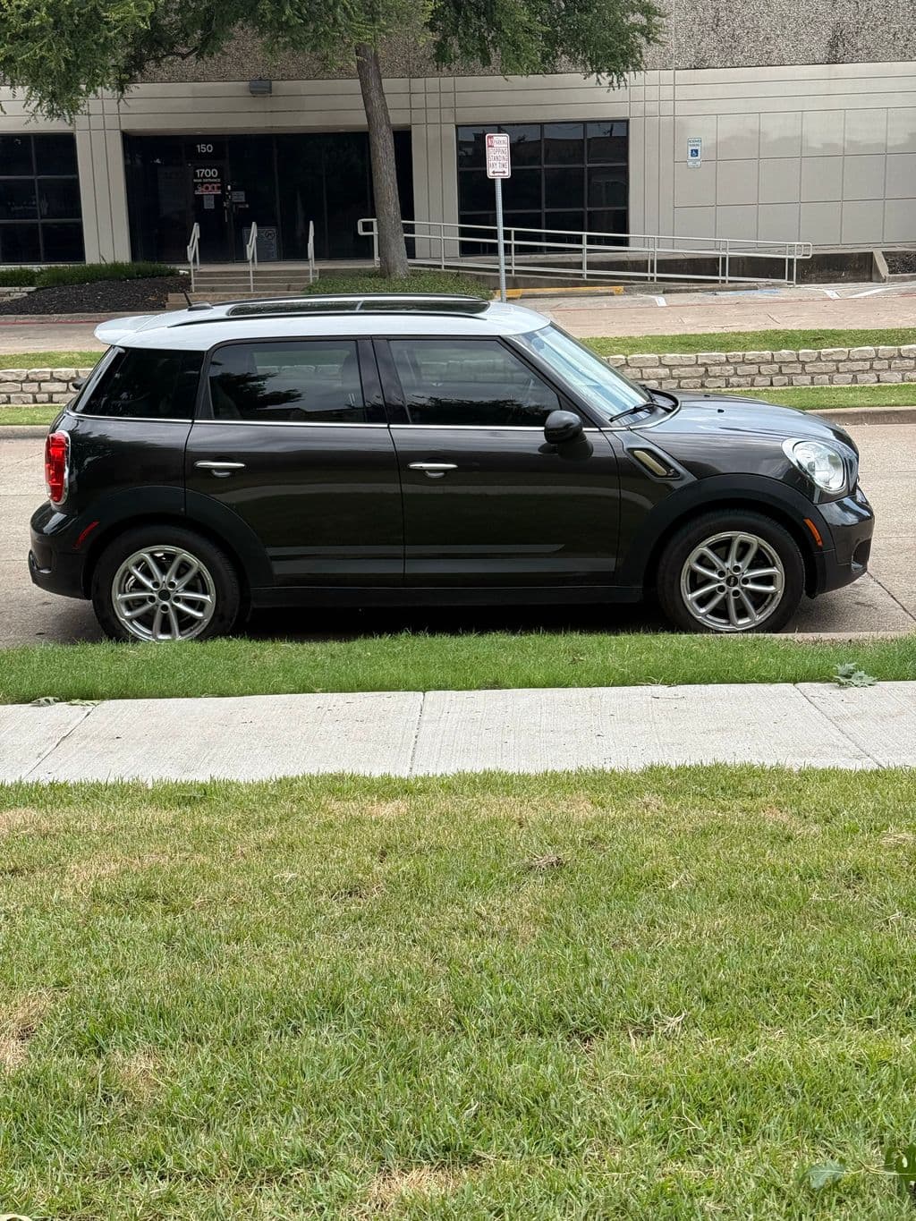 large car