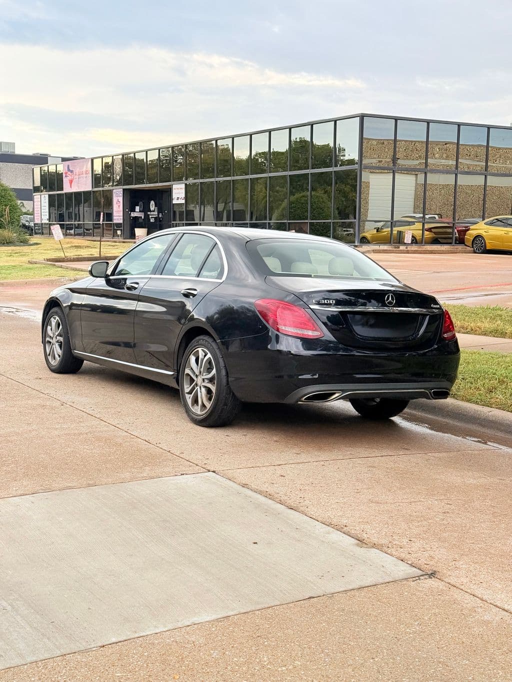 Vehicle photo