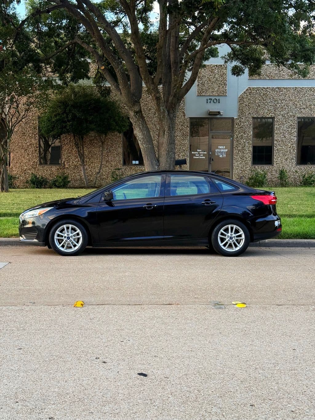 Vehicle photo