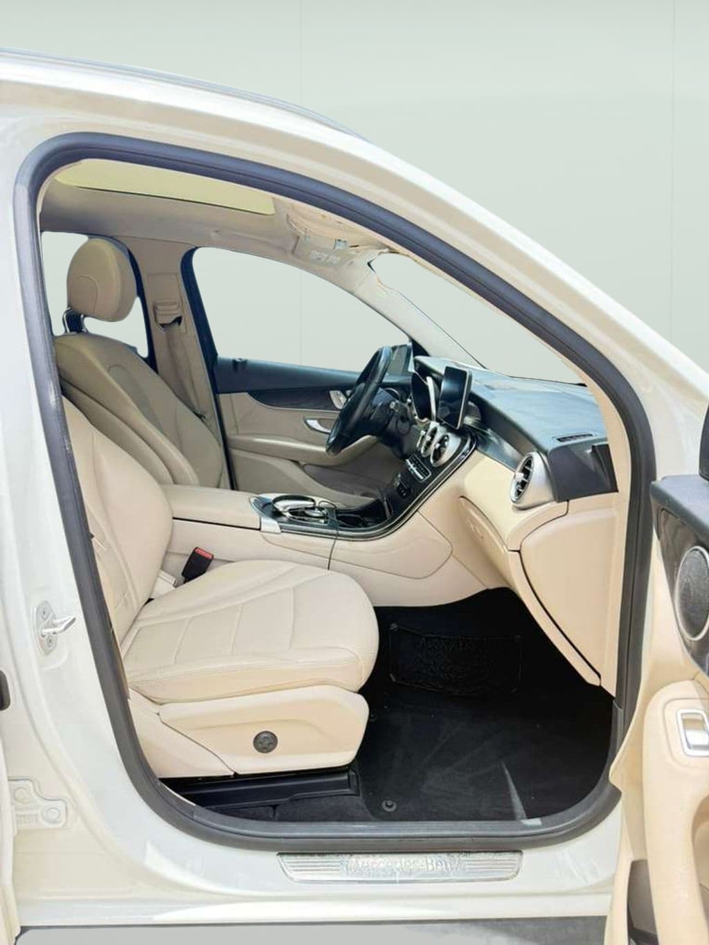 large car
