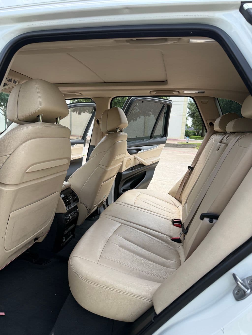 large car