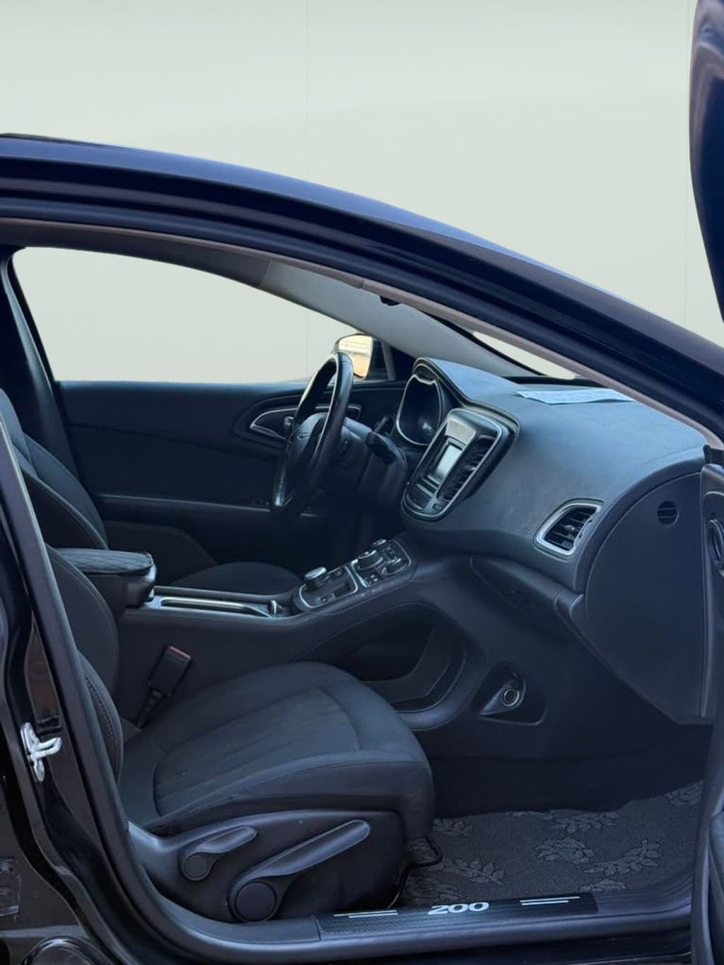 Vehicle photo