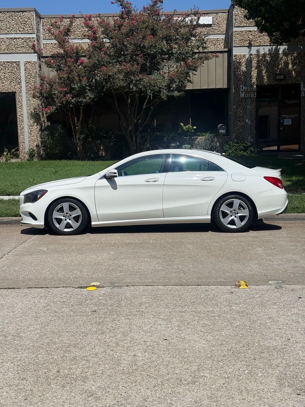 Vehicle photo