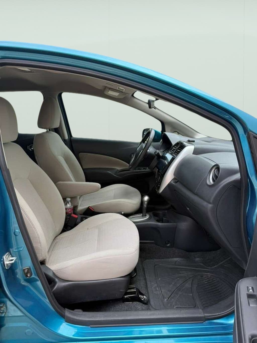 large car