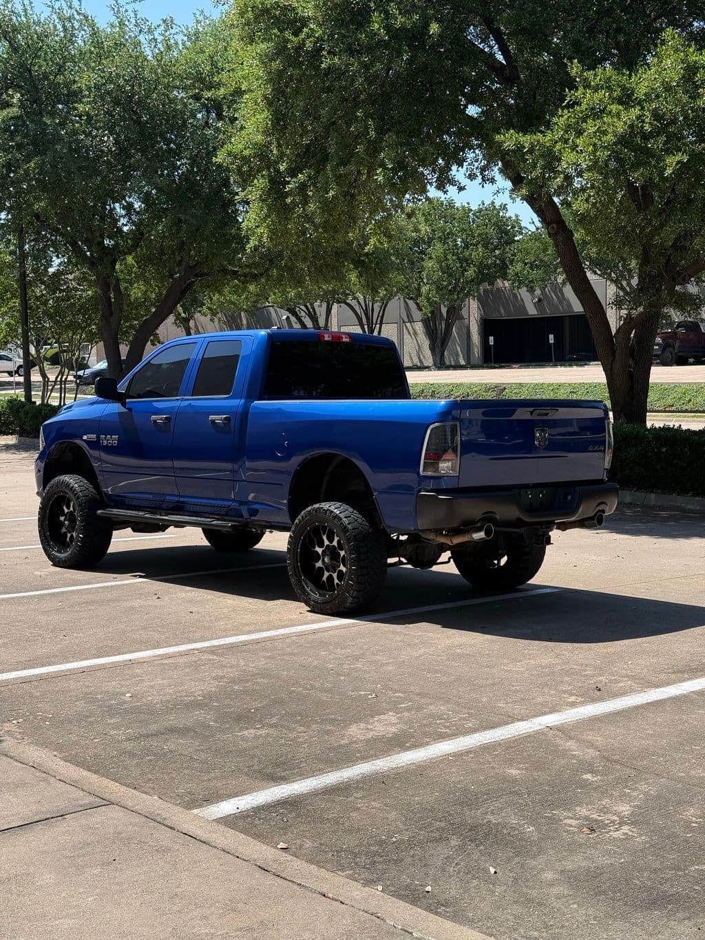 large car