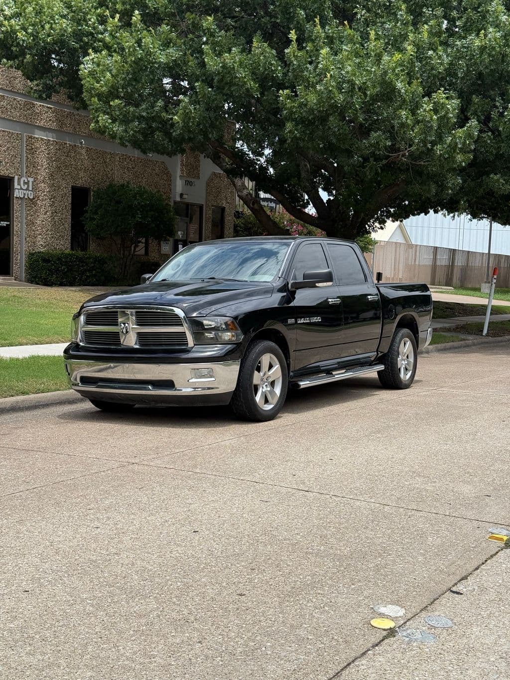 large car