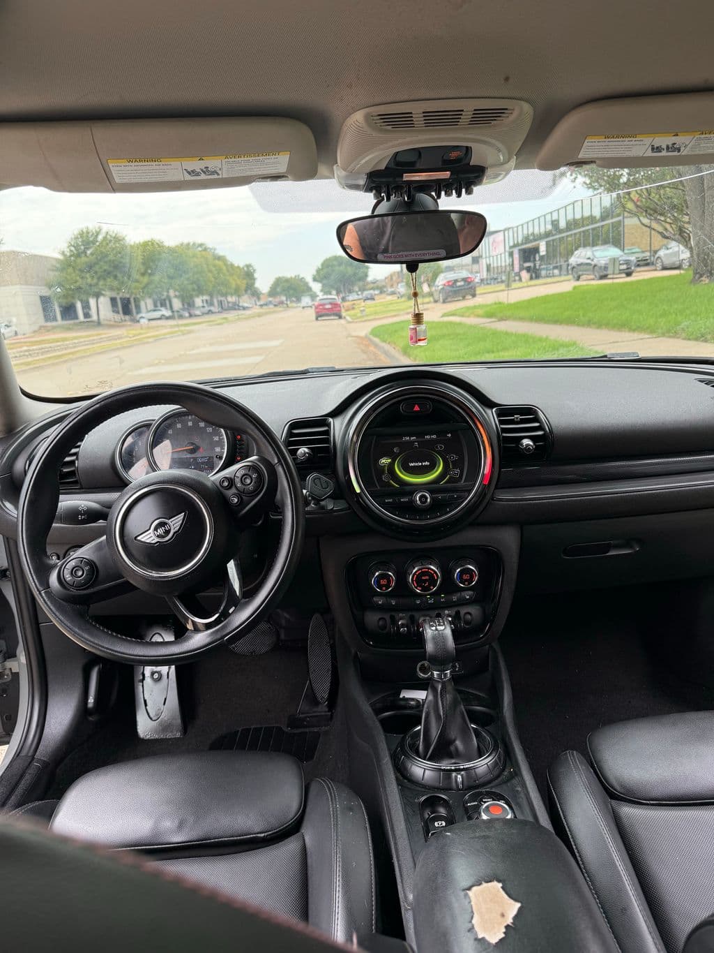 Vehicle photo