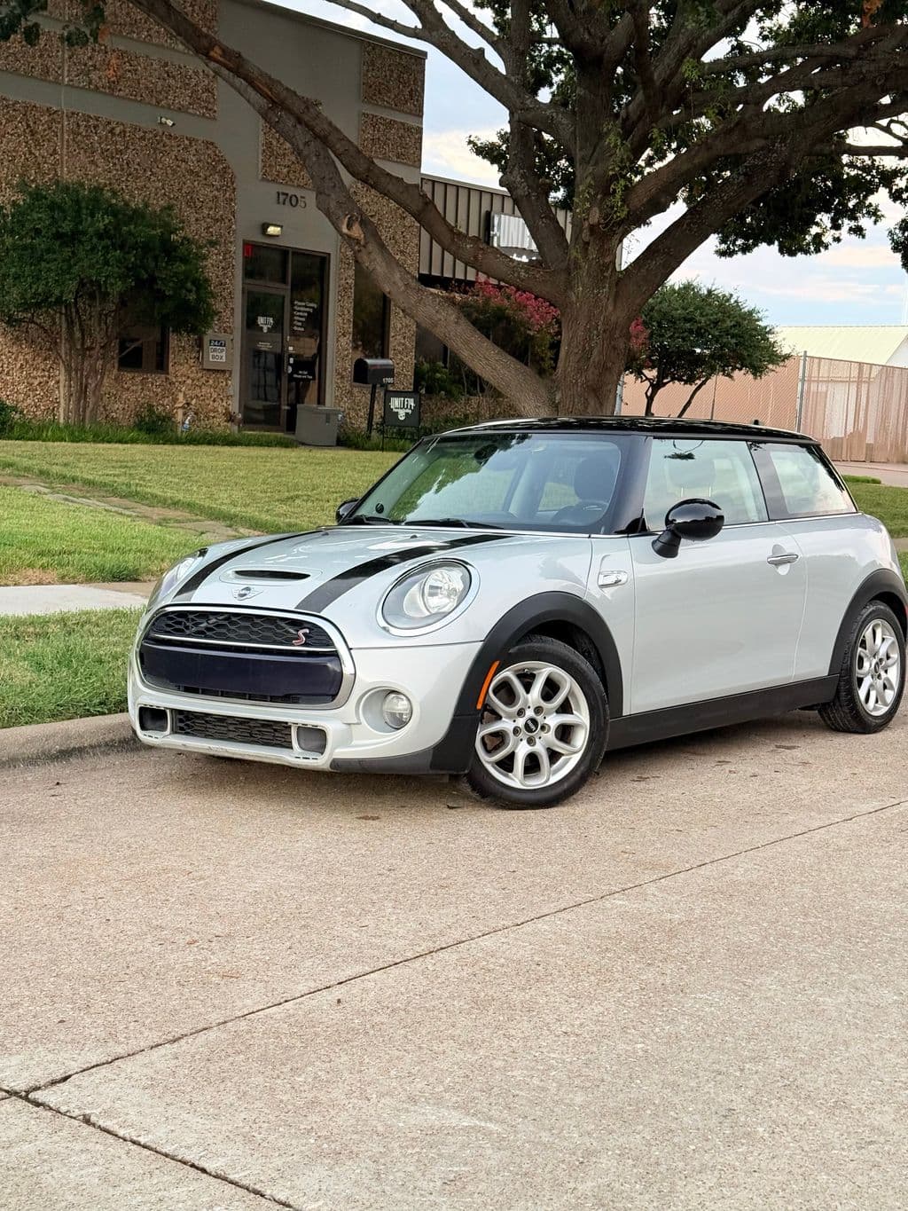 Vehicle photo