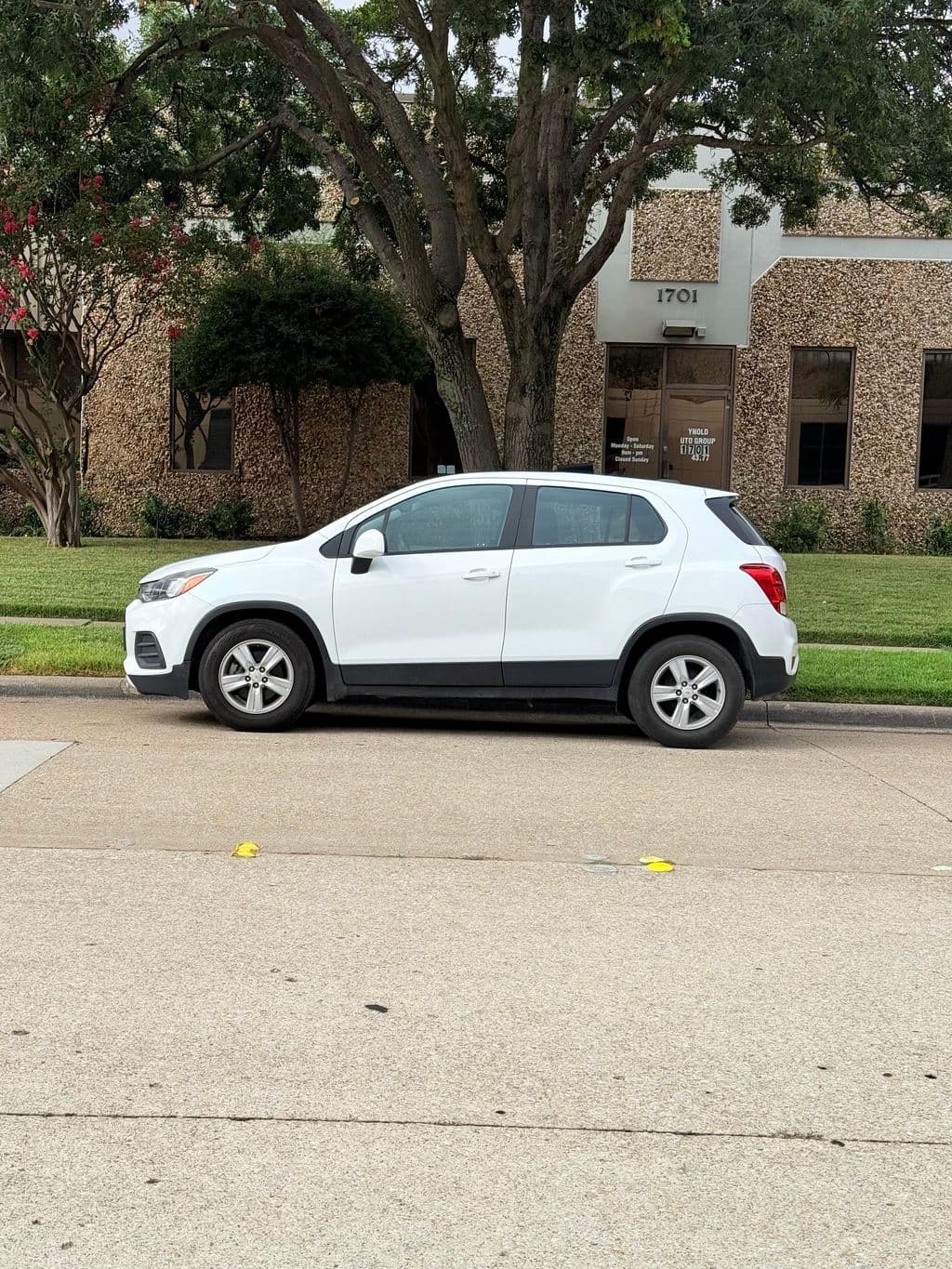 Vehicle photo