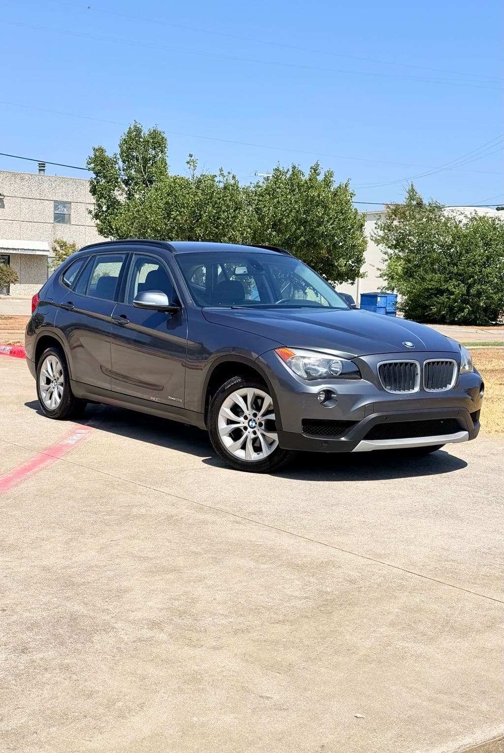 Vehicle photo