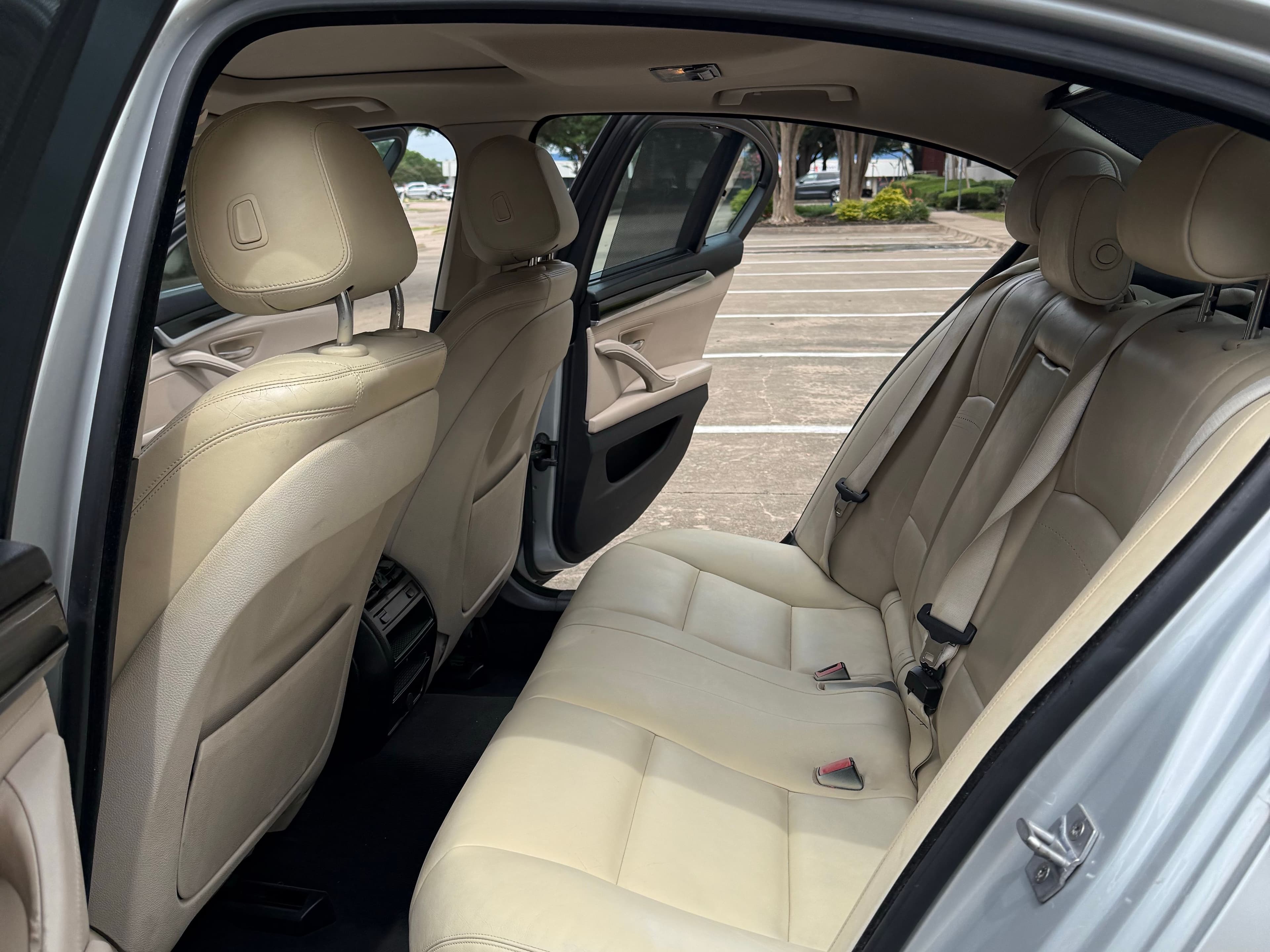 large car