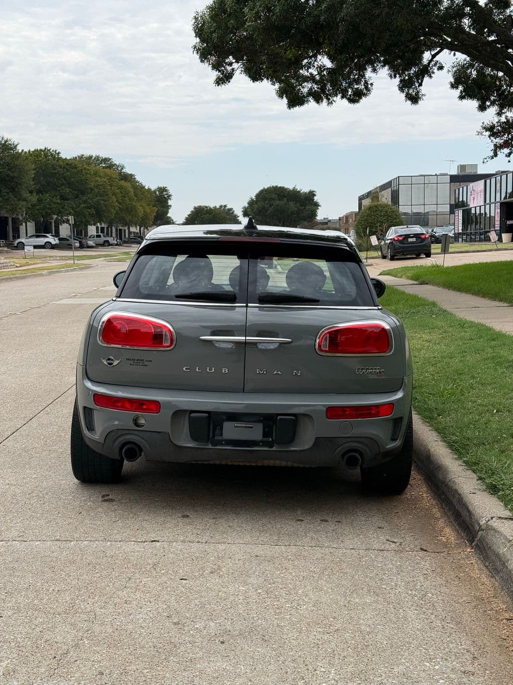Vehicle photo