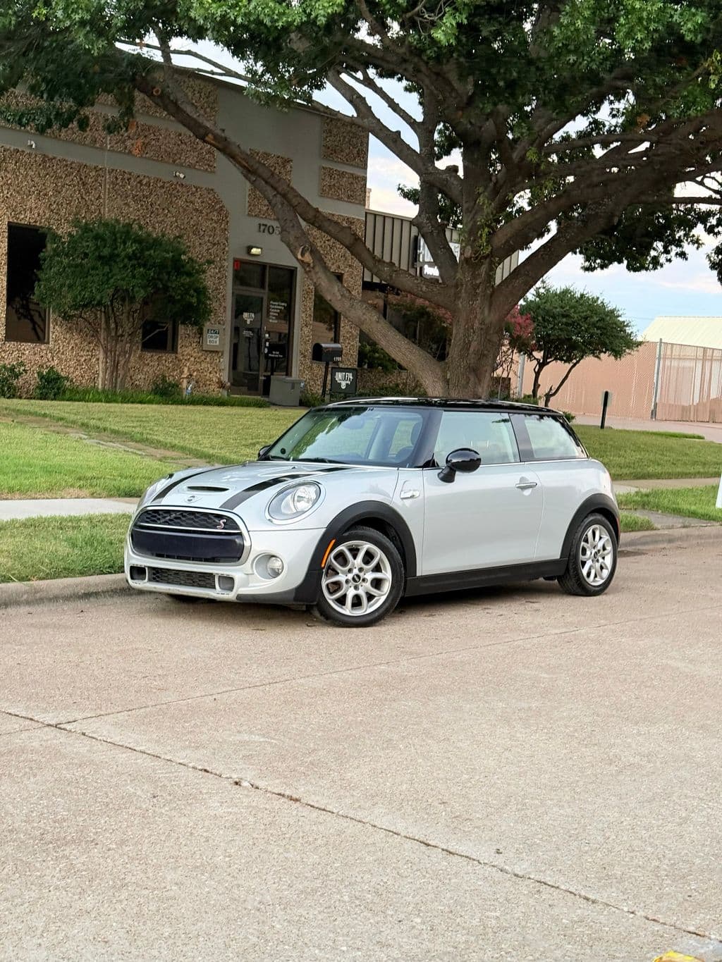 Vehicle photo
