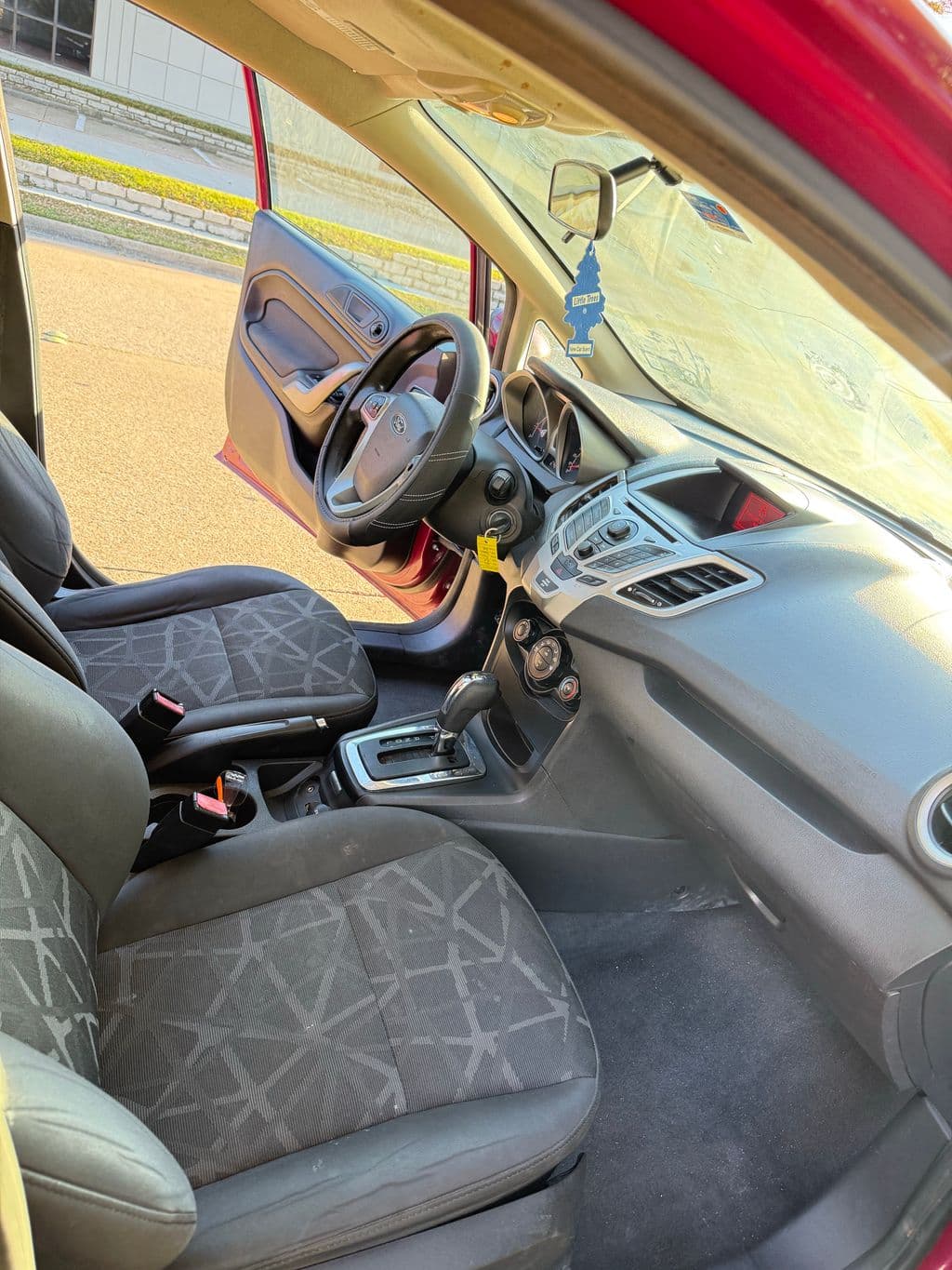 Vehicle photo