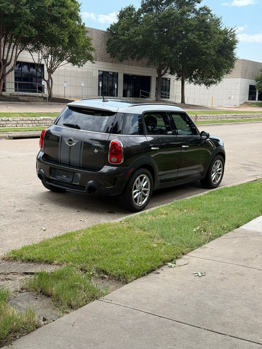 large car