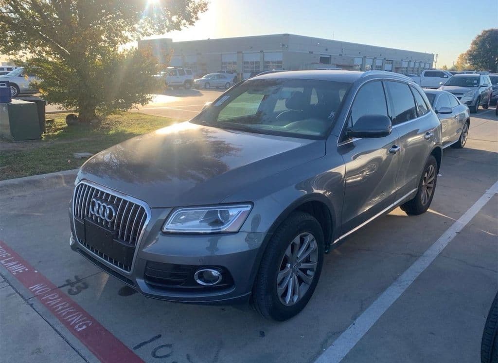 Vehicle photo