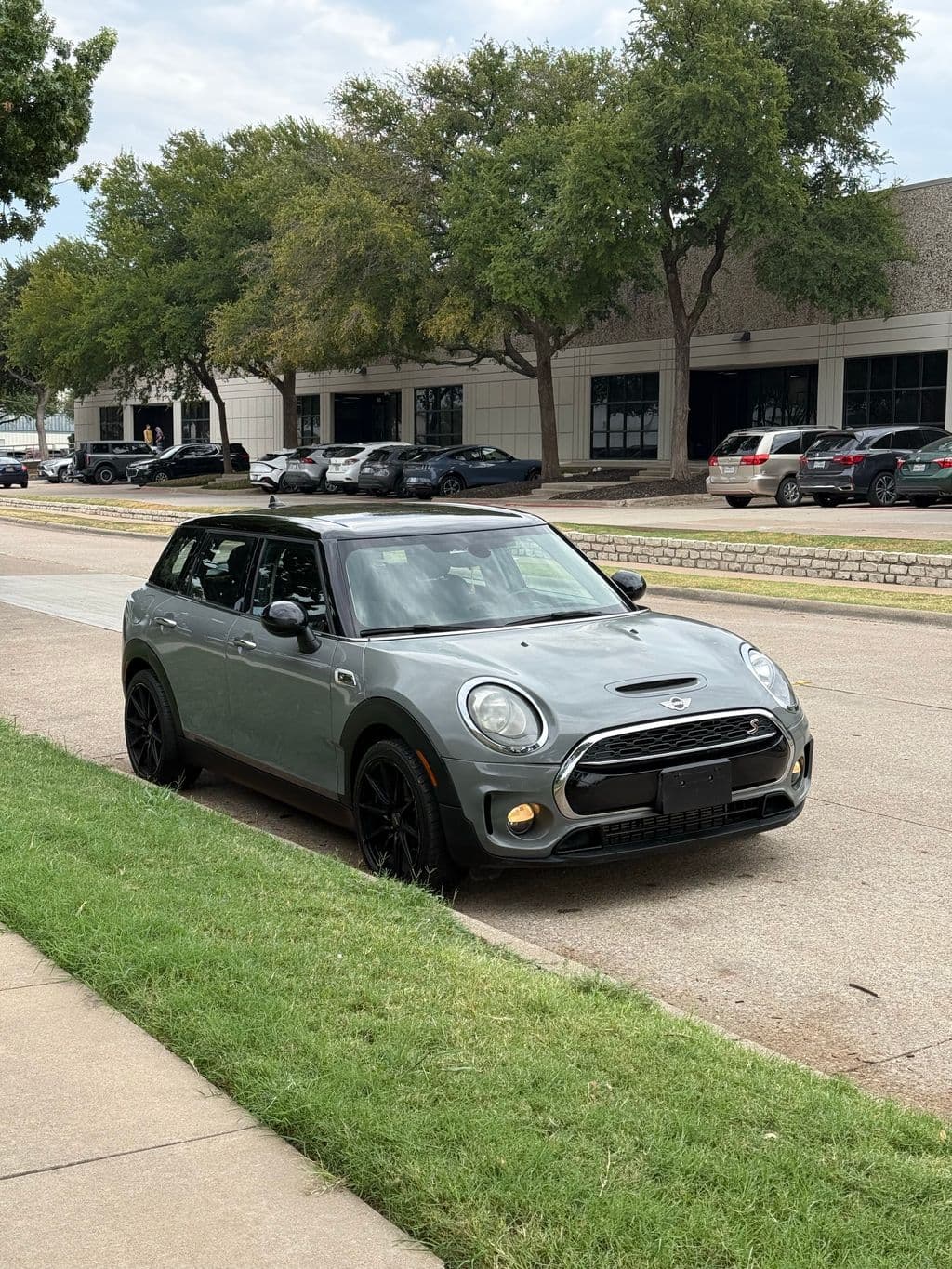 Vehicle photo