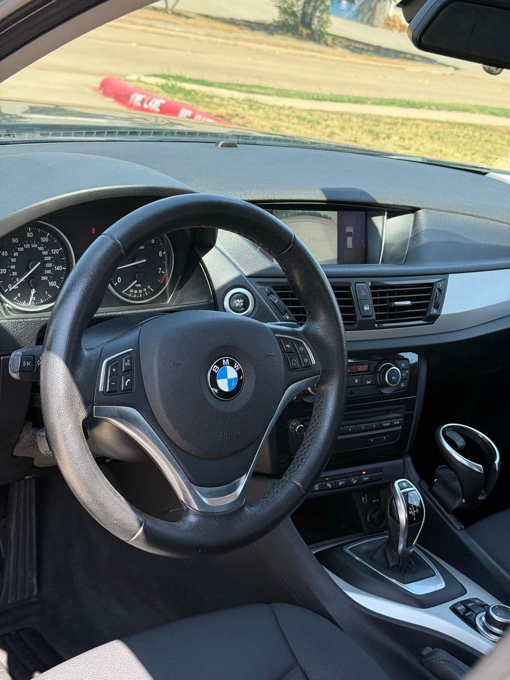 Vehicle photo
