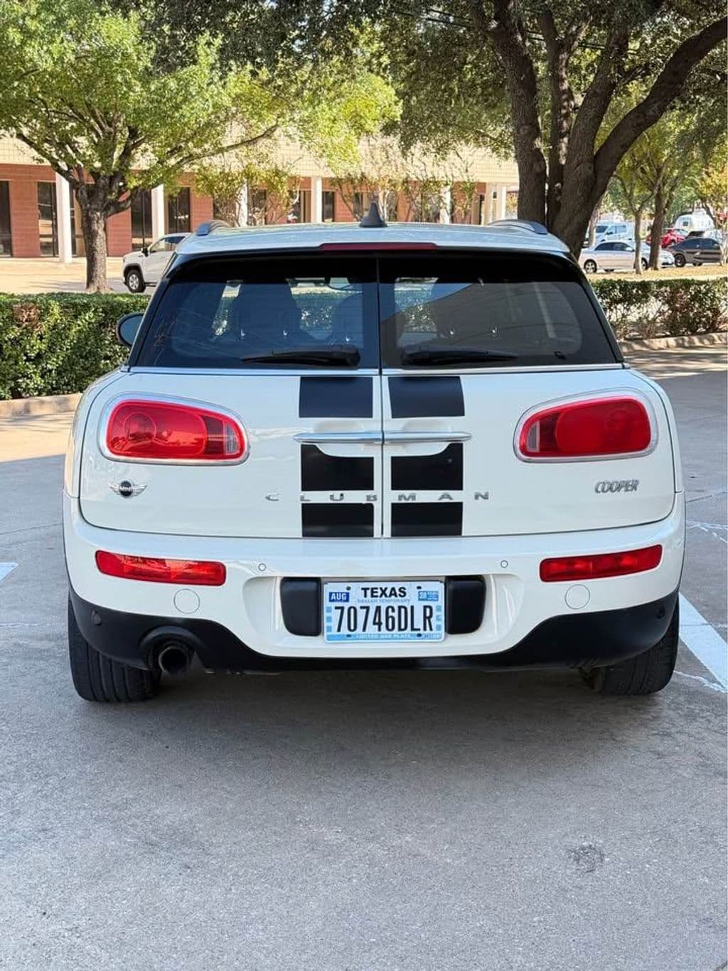 Vehicle photo