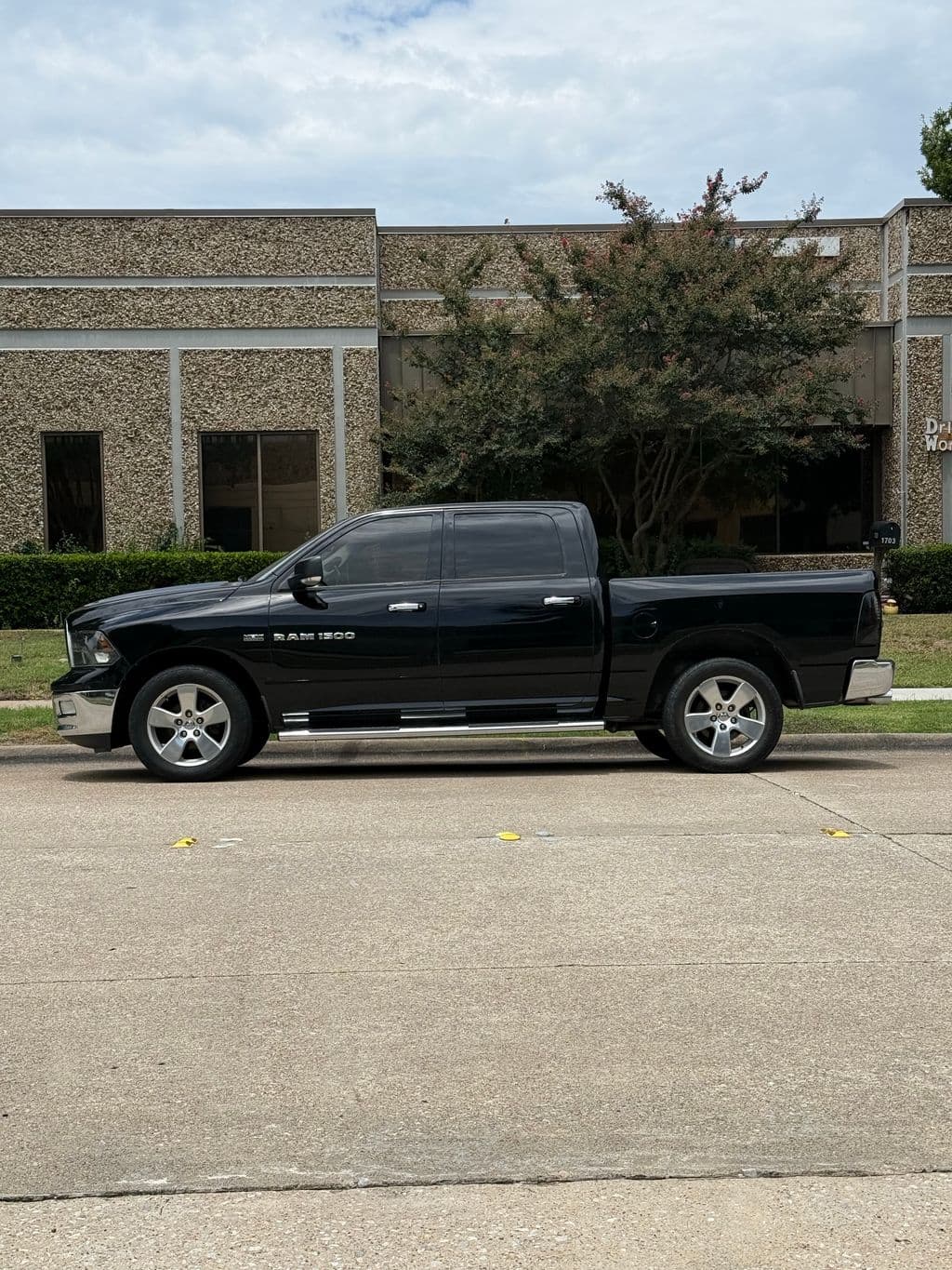 large car