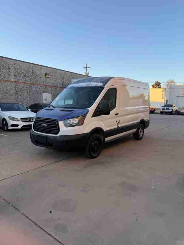 2019 Ford Transit 250 Van Med. Roof w/Sliding Pass. 130-in. WB